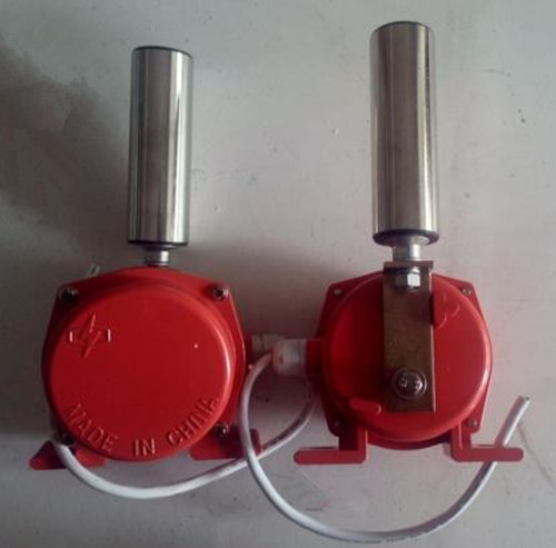 WHKL-II兩級(jí)跑偏開(kāi)關(guān) 220V