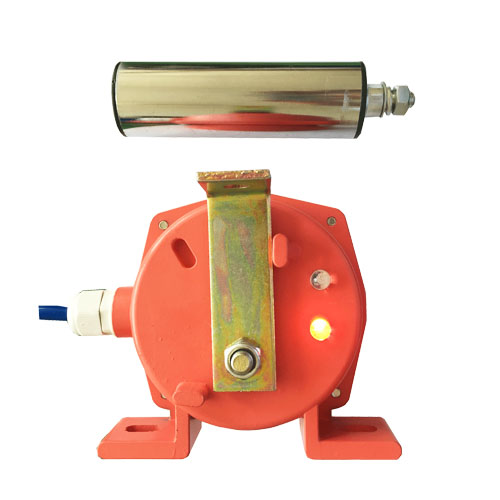 XPK-10-45-兩級(jí)跑偏技術(shù)參數(shù)_跑偏開關(guān)KBW-220P防爆兩級(jí)跑偏開關(guān)